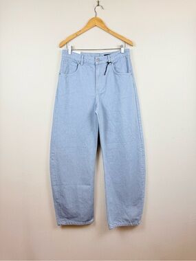 Zara Women’s High Rise Tapper Barrel Leg Blue Jeans Size 6 NWT
